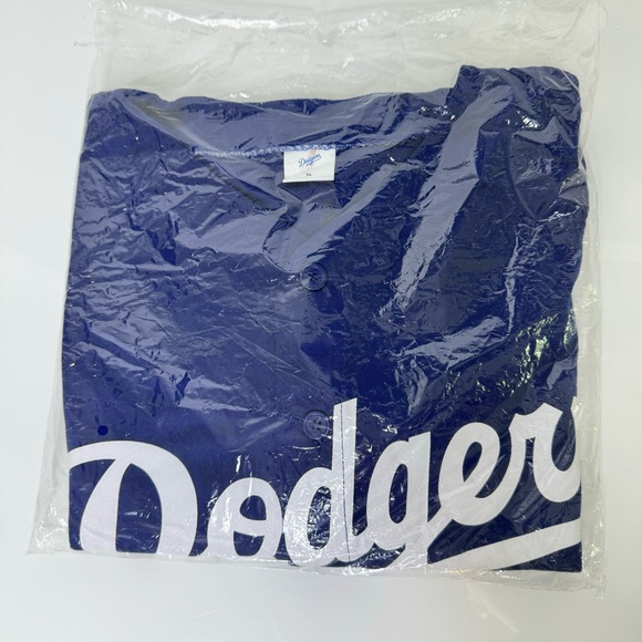 New DODGERS Dave Roberts JERSEY #30 Los Angeles MLB Manager XL Extra Large - Picture 1 of 5